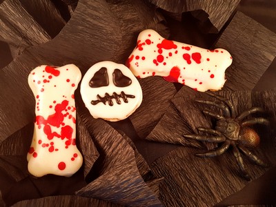 Freaky Blood Splattered Halloween Dog Treats